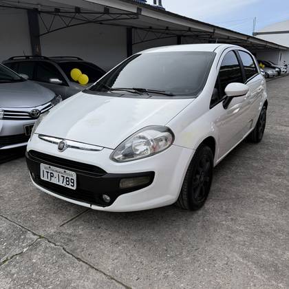 FIAT PUNTO 1.4 ATTRACTIVE 8V FLEX 4P MANUAL FIAT PUNTO 1.4 ATTRACTIVE 8V FLEX 4P MANUAL